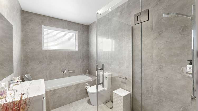 8 Pheasant Close Stanmore Bay_14