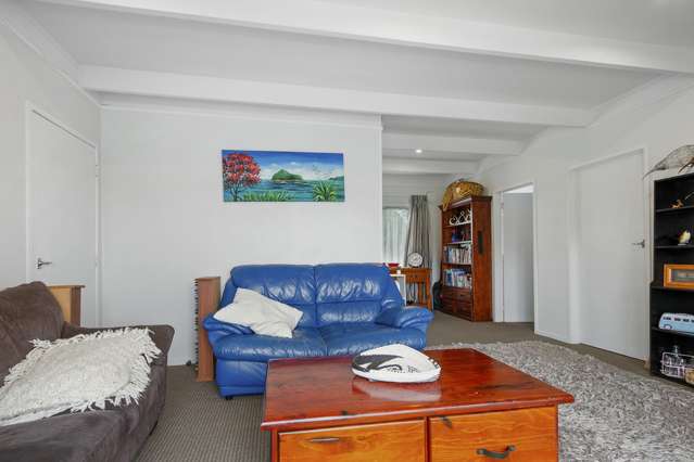 2/24 Newington Road Henderson_3