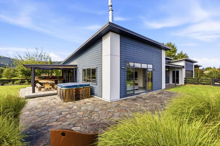 92 Lisland Drive Kinloch_12