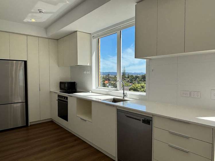 304/2A Oakley Avenue Waterview_9