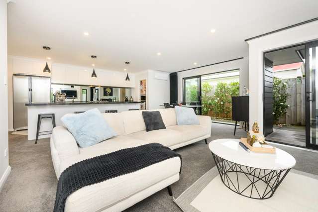 6 Ngaio Street West End_2