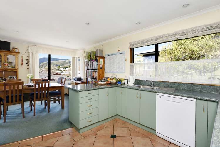 35 Washbourn Drive Richmond_6