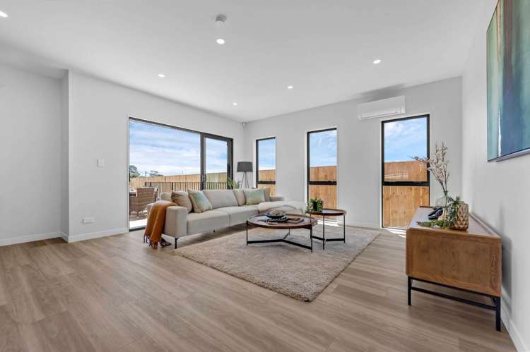 27 Korowhiti Road Clarks Beach_8