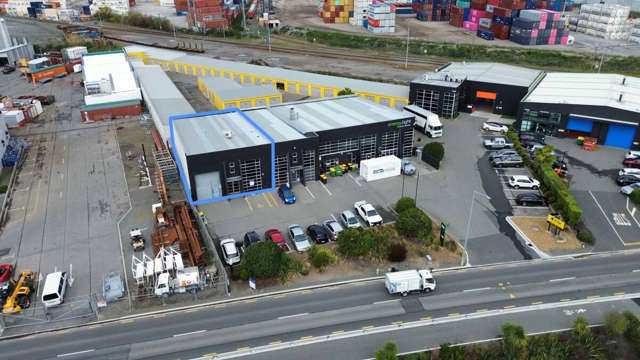 Woolston North Facing Industrial