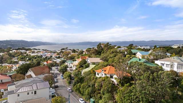 Kelburn Charm-Classic Architecture-Modern Comforts