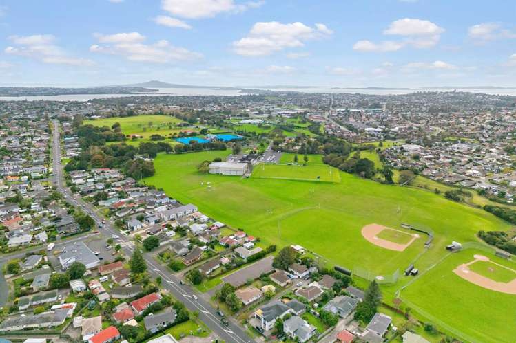 138 Cascades Road Pakuranga Heights_19