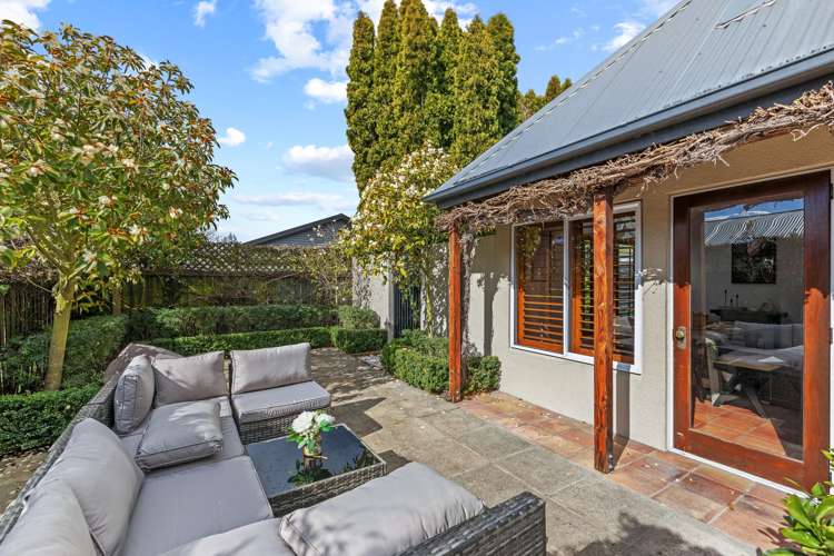 2/151 Idris Road Strowan_21