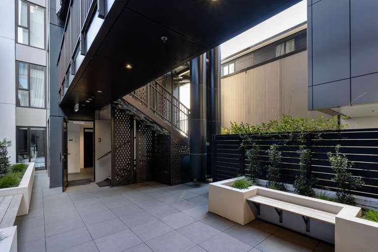 302/6 Dock Street Auckland Central_14