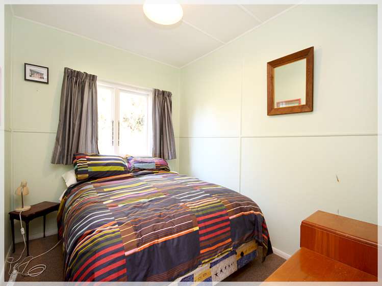 6 Nelson Street Foxton Beach_13