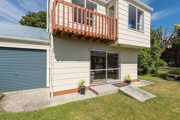 2/75 Point Road Monaco_11