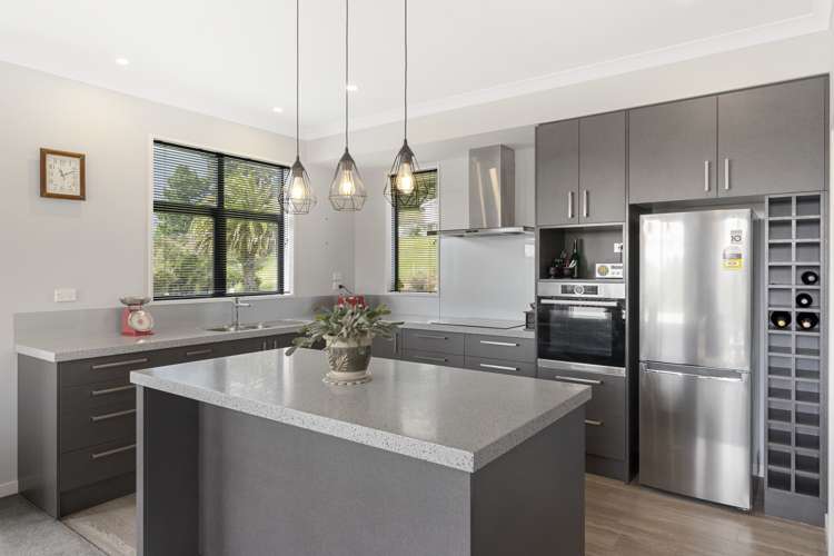 10 Admiralty Place Waikawa_1