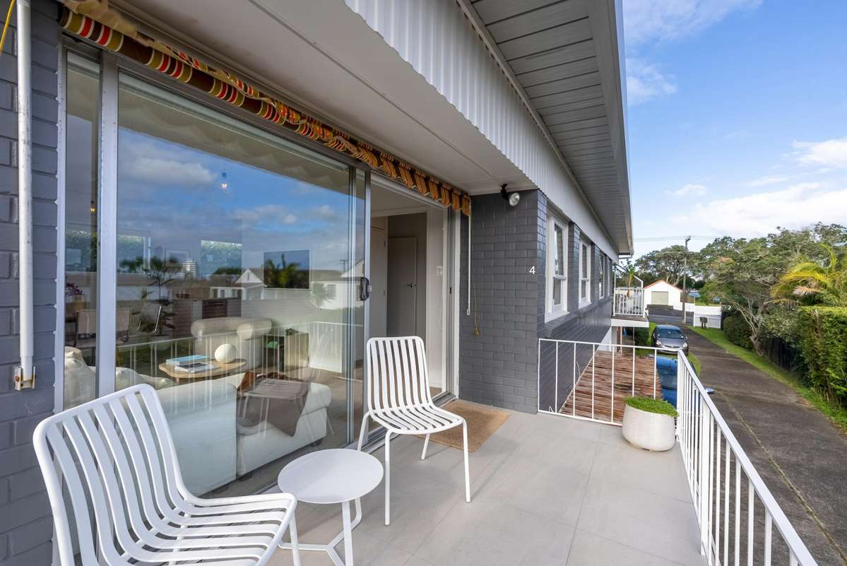 4/134 Calliope Road_0