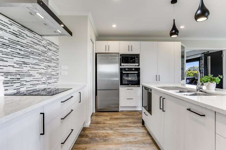 94b Cemetery Road Whatawhata_7