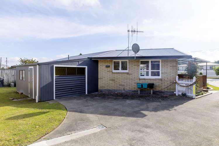 5 Tawa Street Hilltop_25