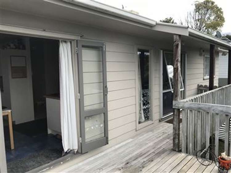 17 Theban Place Totara Vale_10