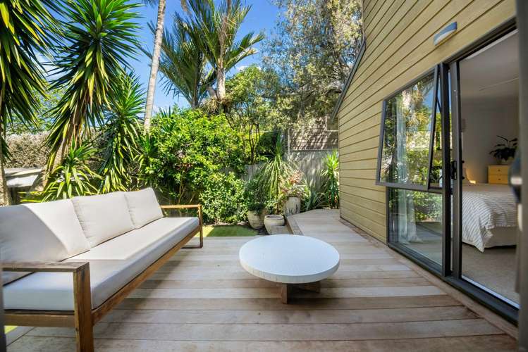 2/23 Stafford Road Northcote Point_4