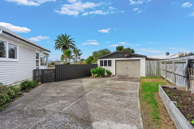 19 Hawea Place Tikipunga_21