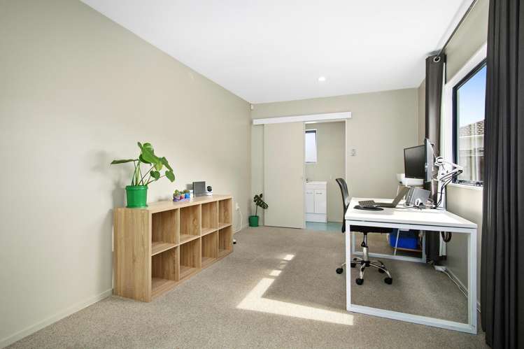 2 Orewa Grove_4