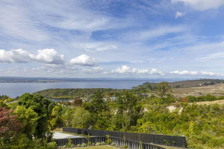 21 Brunette Drive Acacia Bay_40