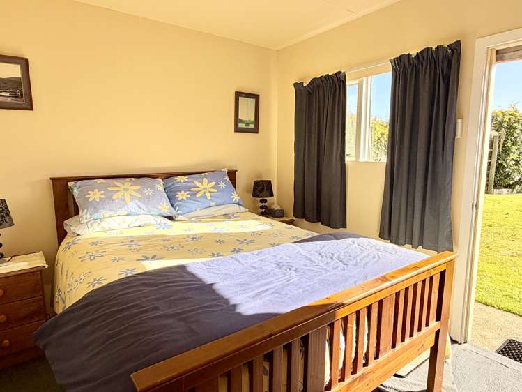 133 Ferry Road Richmond_13
