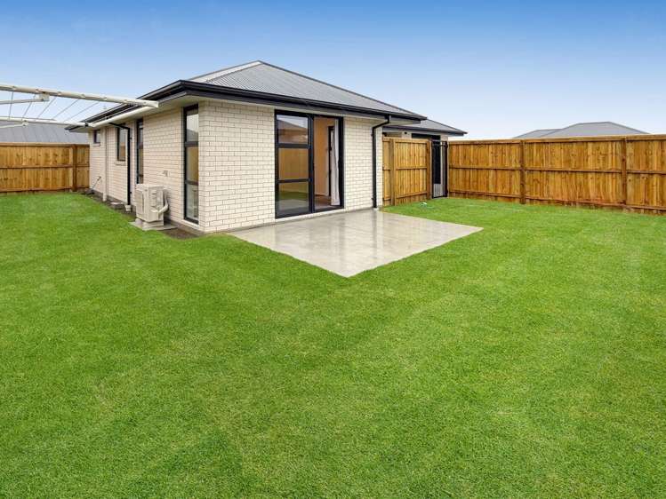 21 Accadia Dr Rolleston_13