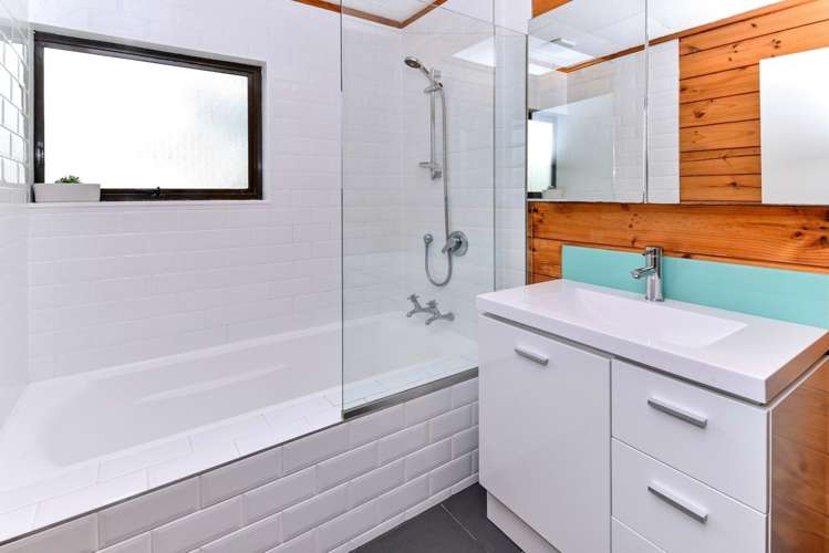 62 Carnoustie Drive Wattle Downs_14