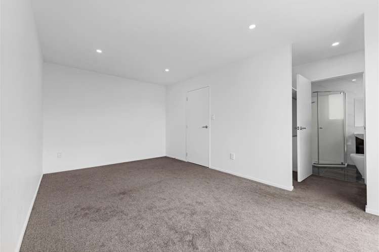 48B Waddell Avenue Point England_19