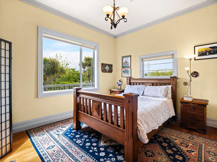 24 and 24A Main Road Owaka_7