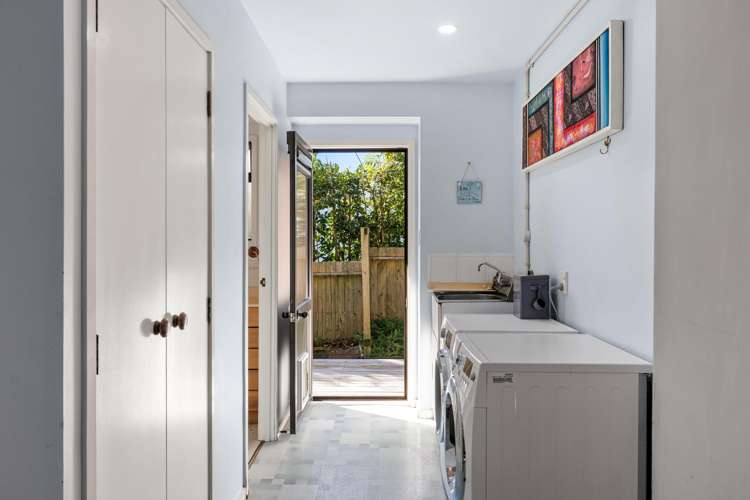 41 Barrier View Road Leigh_22