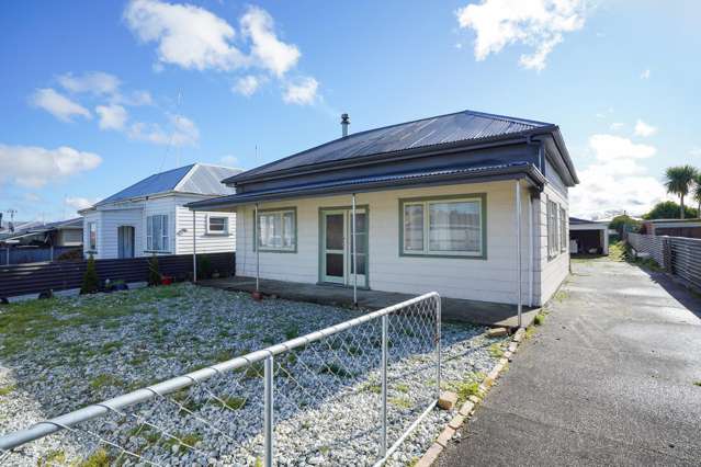 HOME SWEET HOME - WARM WELCOMING AND WELL LOCATED