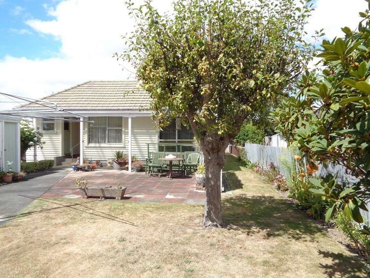 17 Surrey Street Solway_14