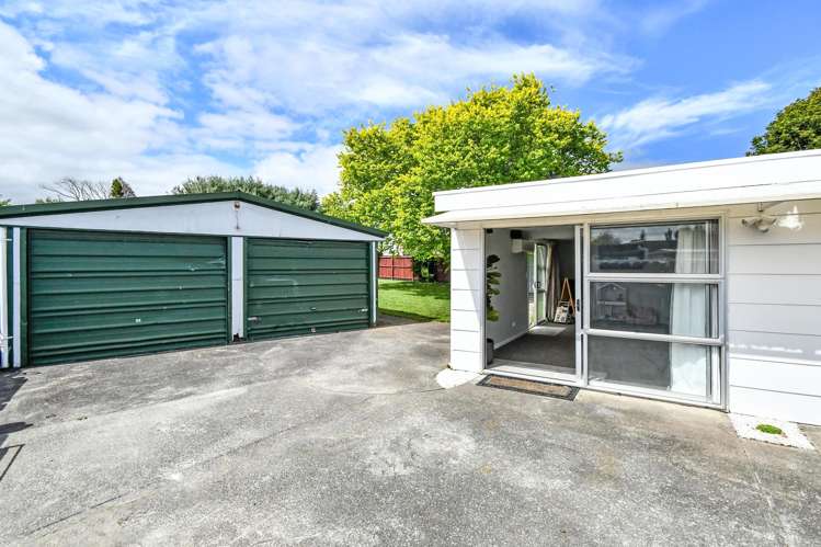 11 Alf Walker Place Papakura_32