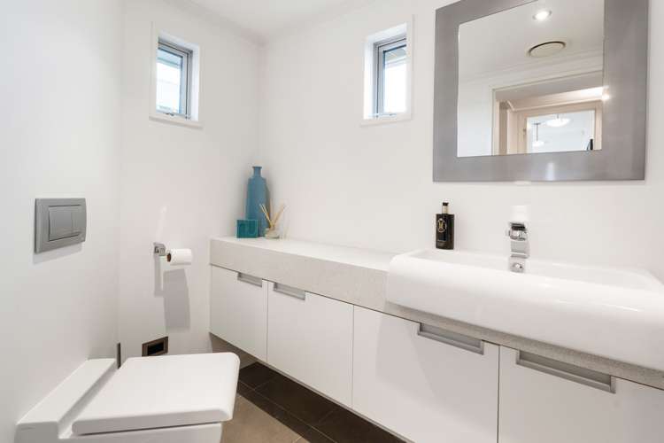 138 London Street Dunedin Central_17