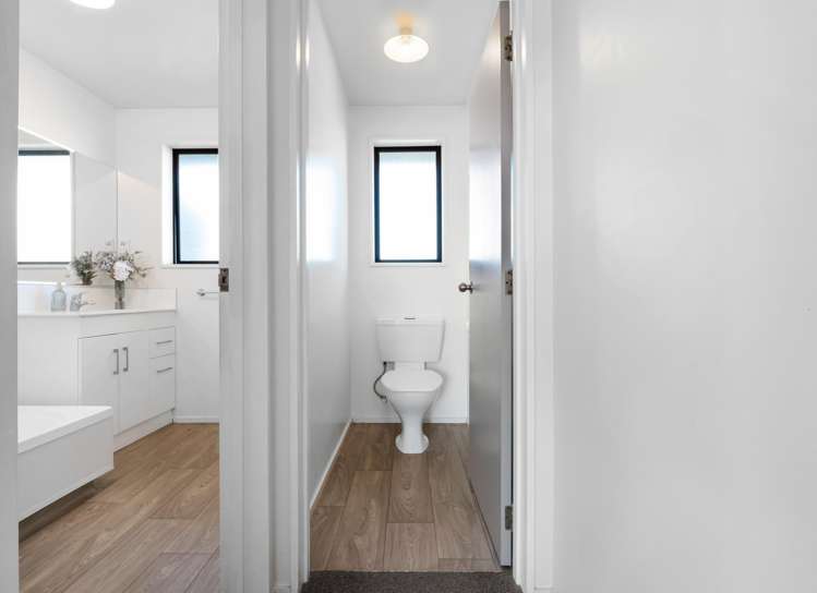 4/281 Main South Road Hornby_9