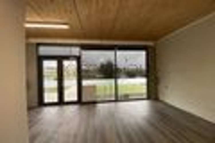 2/11 Northside Drive Westgate_7