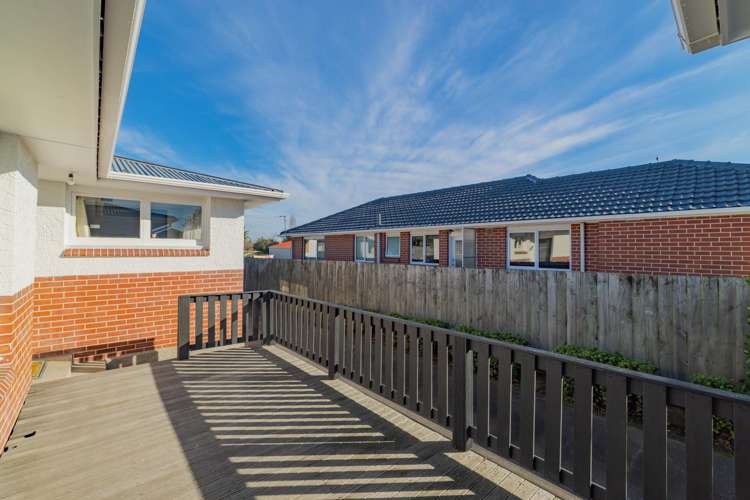 25 Lake Terrace Road Burwood_14