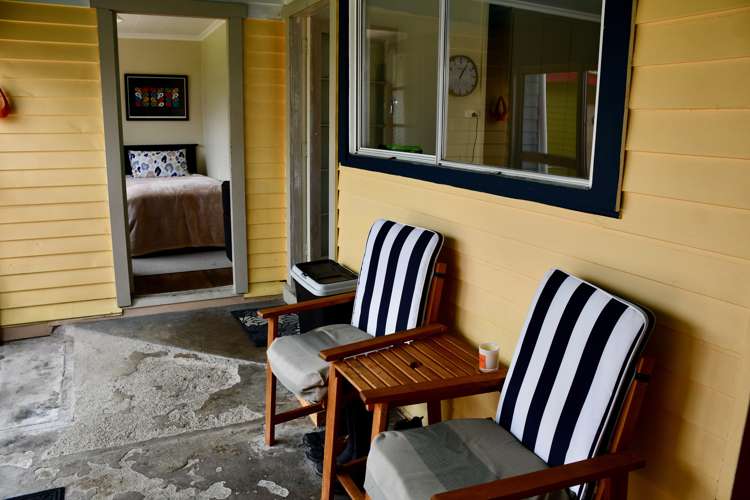 13 Wharf Road Karamea_3