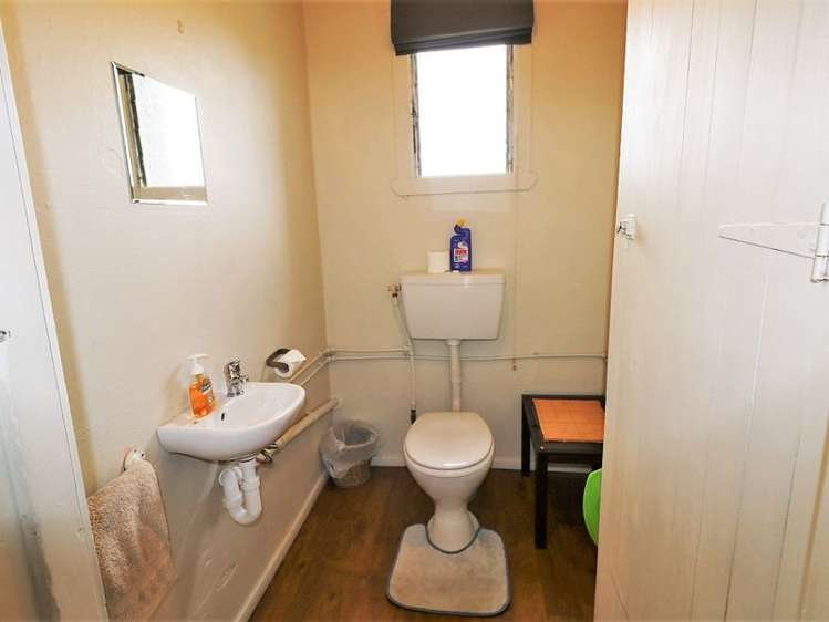 9 Rutland Road Carterton_18