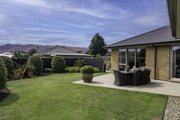 9 Alice Burn Drive Luggate_5