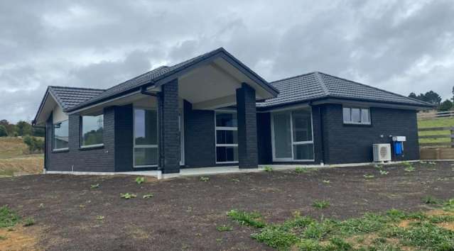 6 Frost Rise Hunua 2583_2