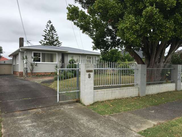 8 Halswell Street Mangere East_1