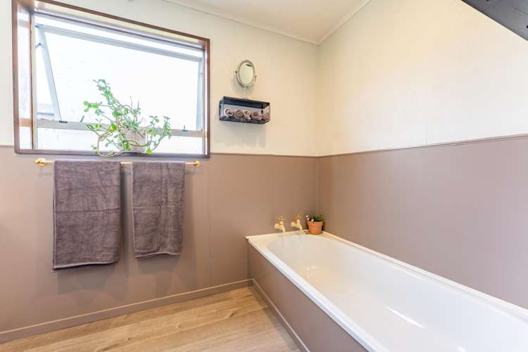 90 Parsons Road Weston_10