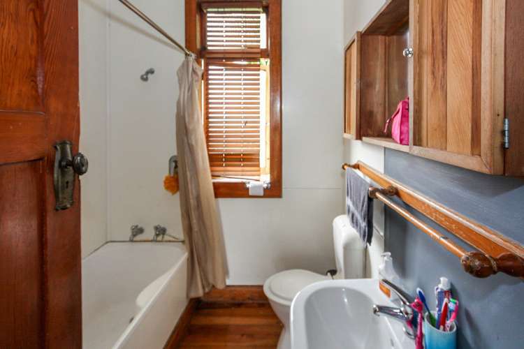 909 Eaton Road Saint Leonards_11