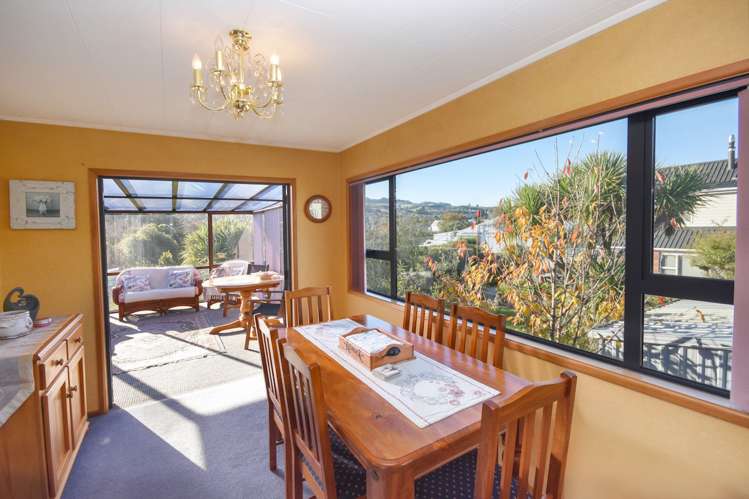 13 Clariton Avenue Green Island_7