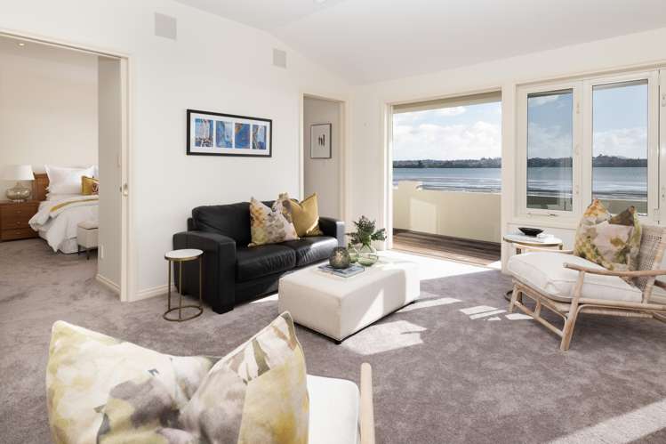 70 Bramley Drive Farm Cove_19