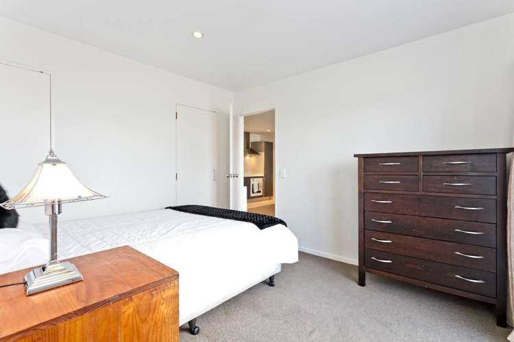 2h/86a Rockfield Road Penrose_7