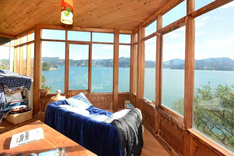 37 Oxley Crescent Broad Bay_10