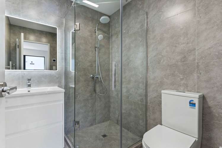 6/16 Williamson Avenue Belmont_15