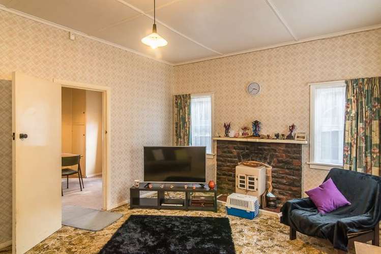 49 Pukatea Street Eastbourne_5