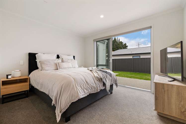 39 Walton Way Lower Shotover_6